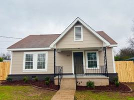 featured image of 703 31st Ave E