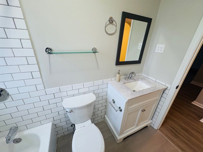 703 31st Ave E - Photo 7 of 15