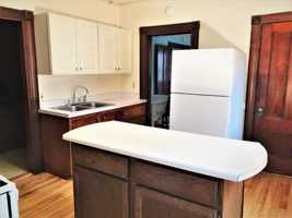 featured image of 33 Middle St #1