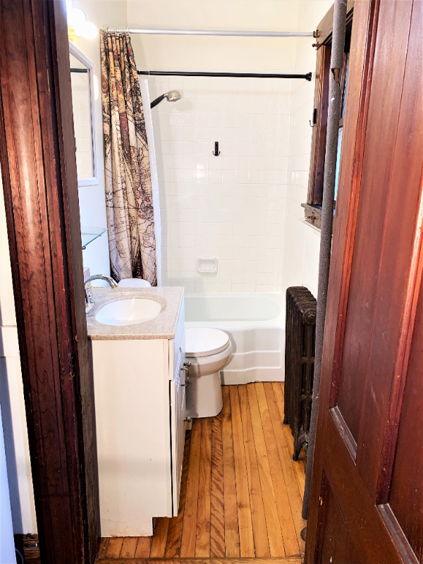 33 Middle St #1 - Photo 2 of 12