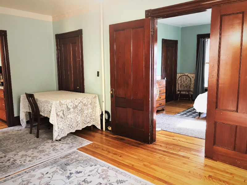 33 Middle St #1 - Photo 3 of 12