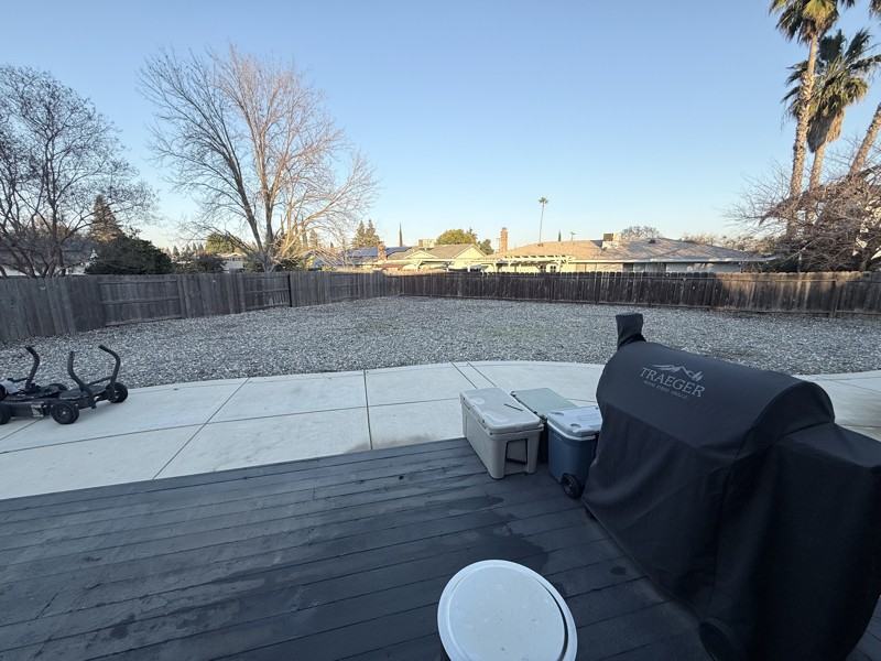 725 Elder Ct - Photo 4 of 5