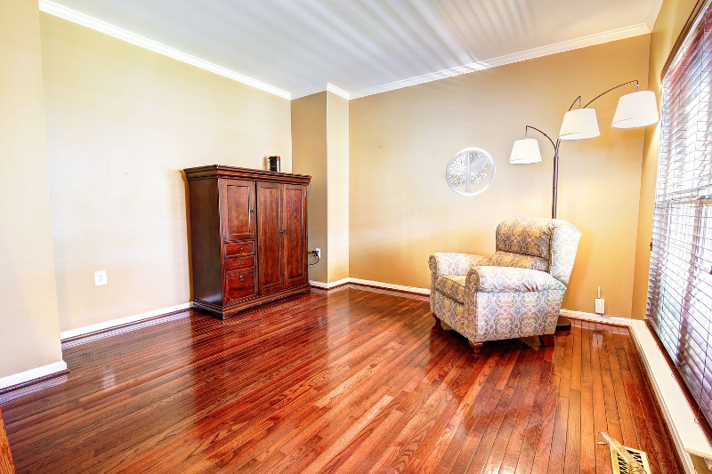 636 Nathan Pl Ne - Photo 3 of 13