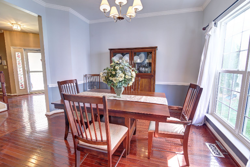 636 Nathan Pl Ne - Photo 5 of 13