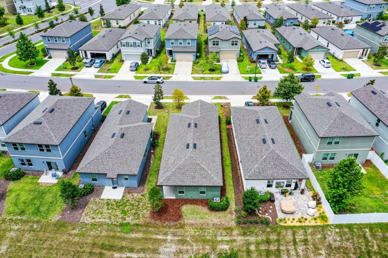 2352 Litchfield Loop - Photo 6 of 20