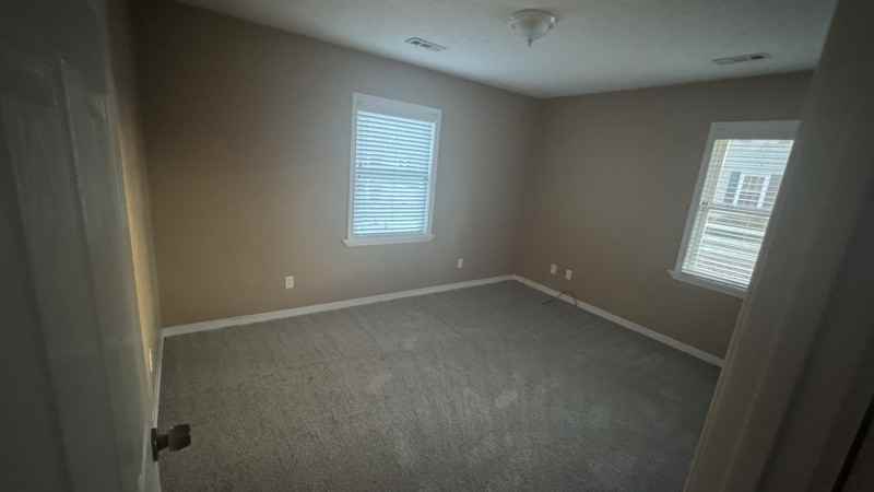 6001 Tabiatha Ln - Photo 7 of 17