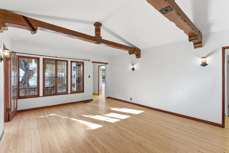 2811 Bright Ln - Photo 5 of 20