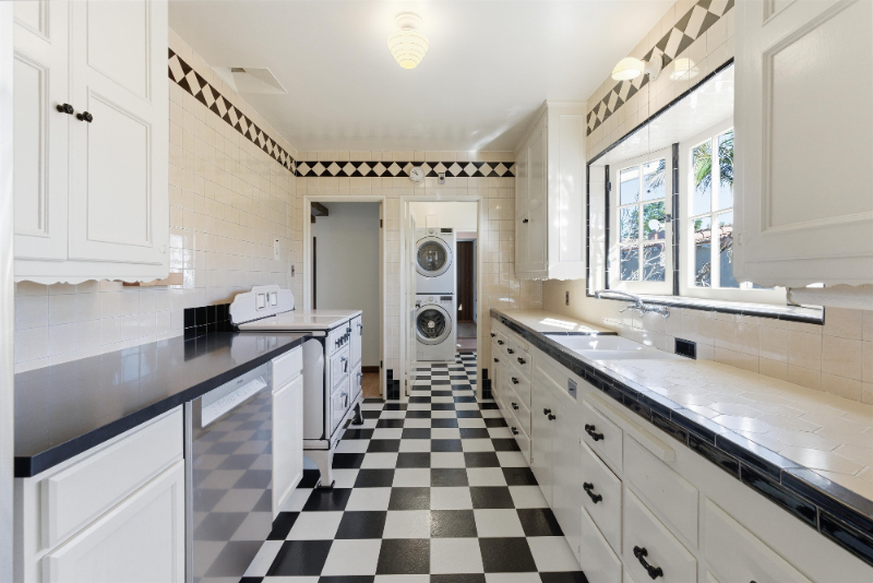 2811 Bright Ln - Photo 7 of 20