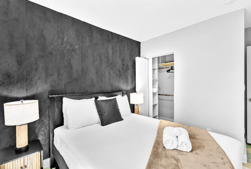 310 Sw 31st Ct - Photo 3 of 14