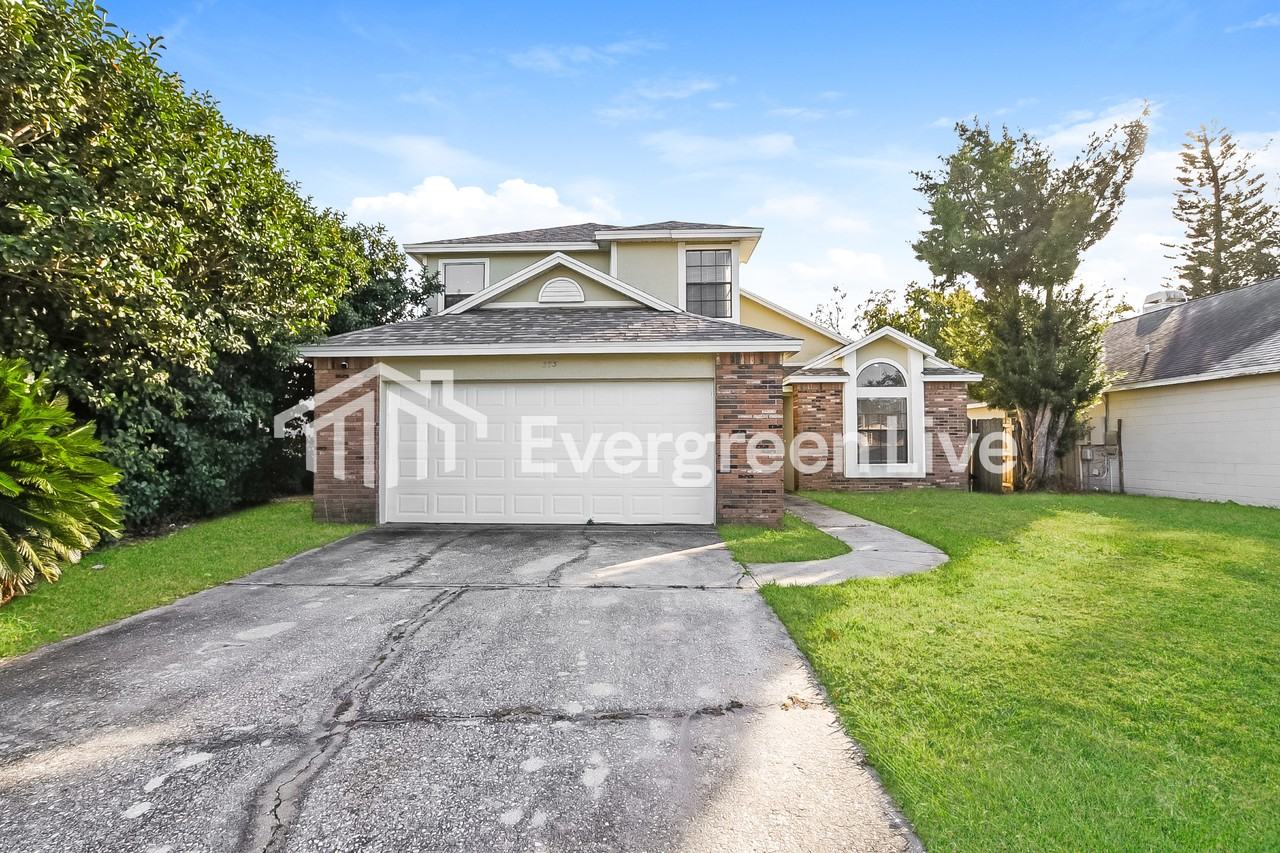 373 River Chase Dr - Photo 2 of 16