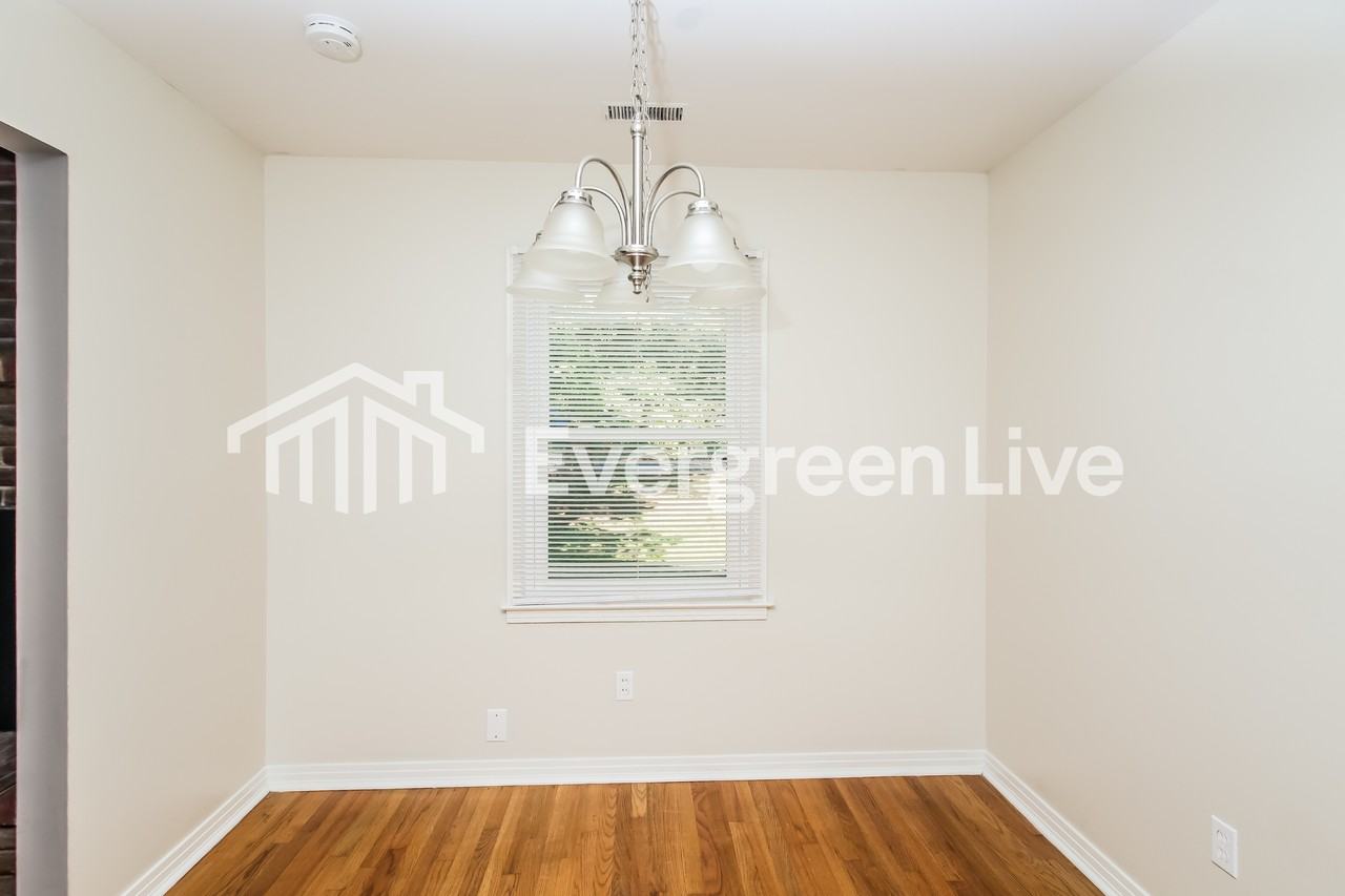 4910 Roebuck Rd Nw - Photo 5 of 18