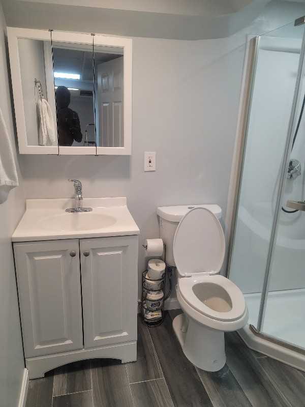 113 Newton Ave N - Photo 4 of 13