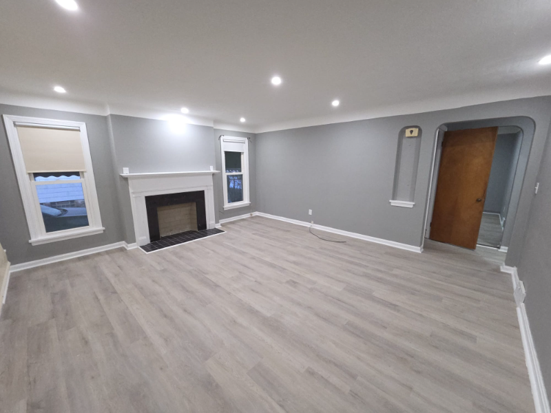 4493 Telhurst Rd - Photo 2 of 11