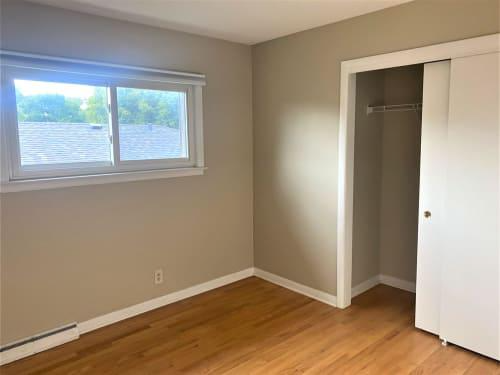 8854 E Prairie Rd - Photo 5 of 11