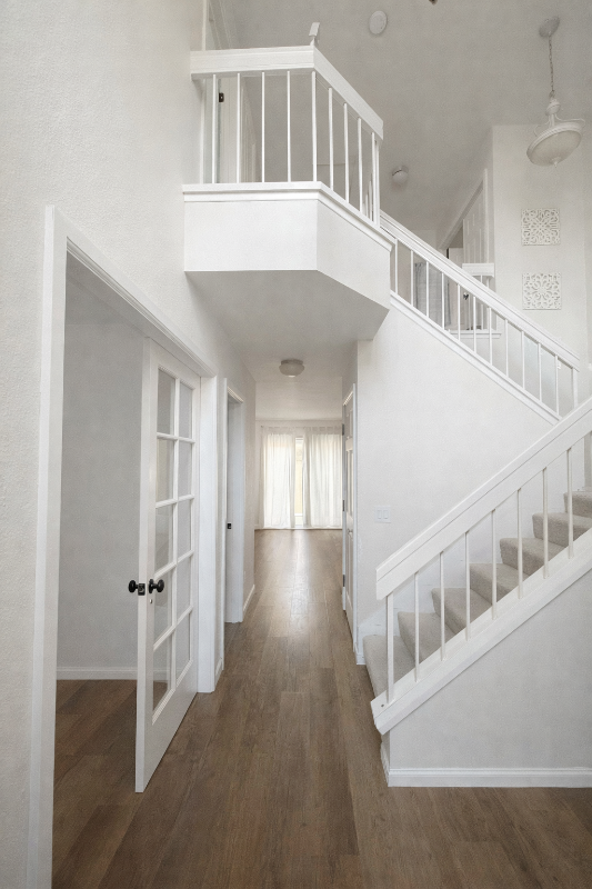 1085 Red Maple Dr - Photo 2 of 10