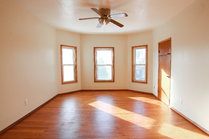 428 Wilkinson St #2 - Photo 2 of 6