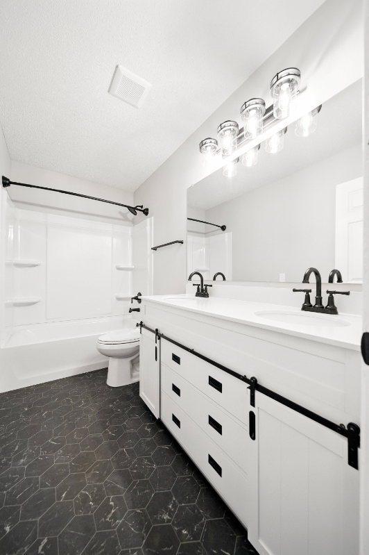 7680 Berkshire Way - Photo 7 of 15