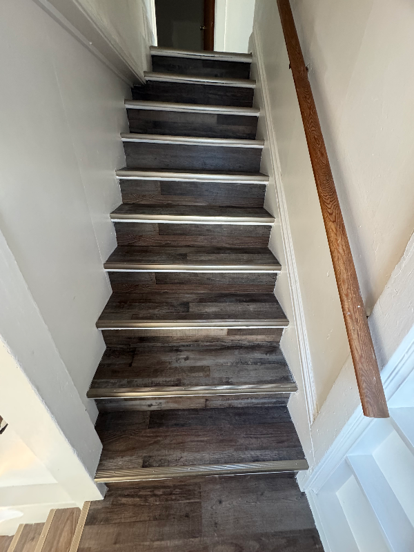 325 W Grand Ave #B - Photo 5 of 10