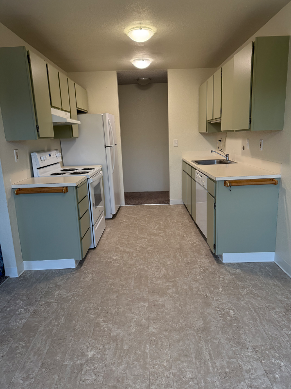 8858 Interlake Ave N - Photo 2 of 12