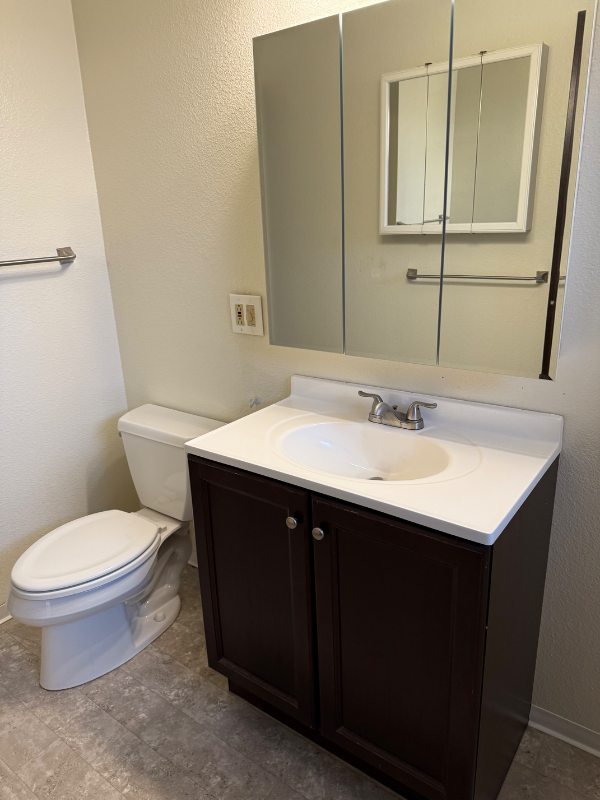 8858 Interlake Ave N - Photo 5 of 12