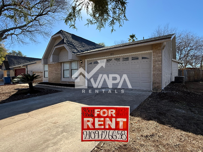 1211 Tinson - Photo 3 of 20