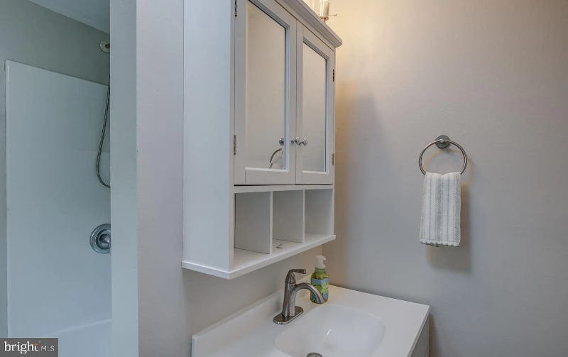 3995 American Corner Rd - Photo 7 of 20