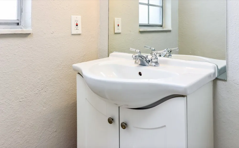 11213 Mcmullen Loop - Photo 3 of 16