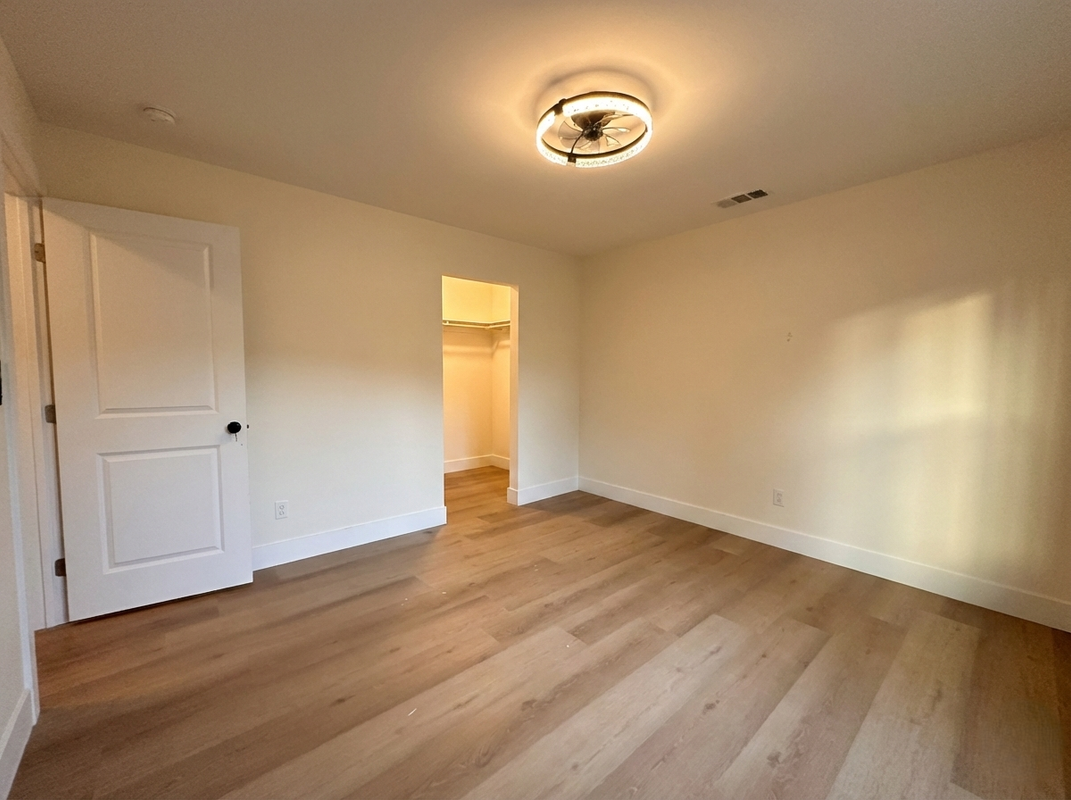 3434 Pontiac Ave - Photo 7 of 7