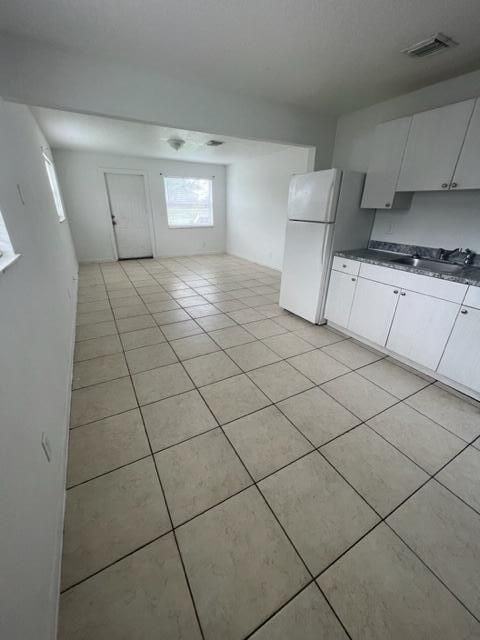 4998 Kirk Rd - Photo 6 of 22