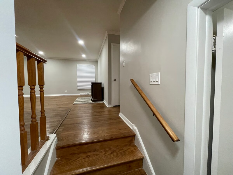 733 Campbell Ave - Photo 4 of 20