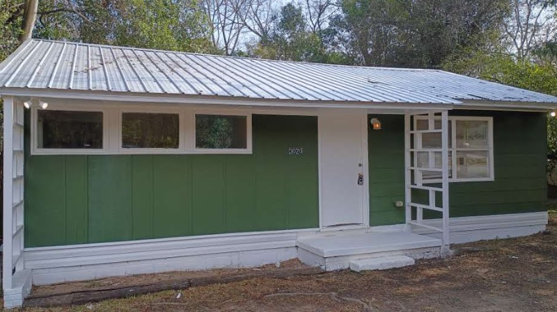 3020 Margaret Dr - Photo 4 of 20