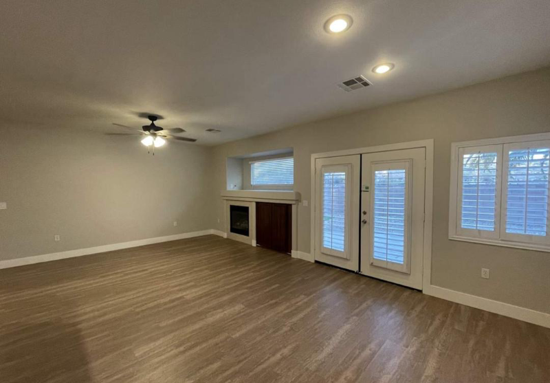 4463 El Presidio Dr #6 - Photo 3 of 8