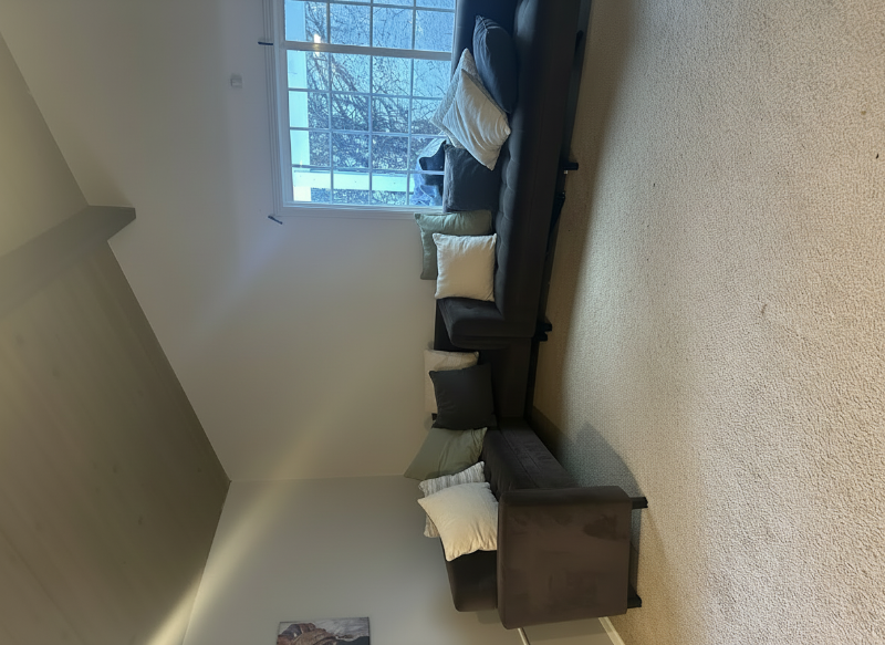 1444 W 8th St - Photo 6 of 11