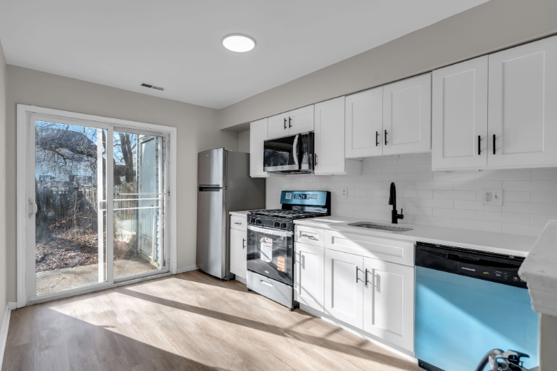 5 Harrington Ln #A - Photo 5 of 12