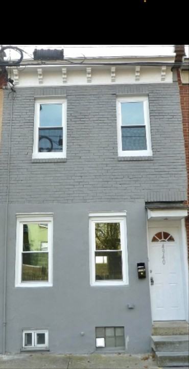 4940 W Stiles St - Photo 2 of 10