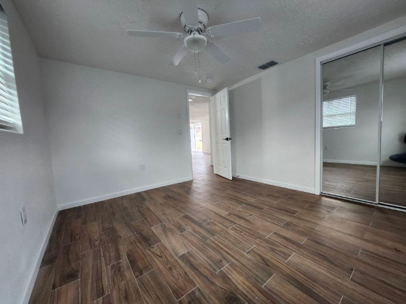 17 S Columbus St - Photo 5 of 20