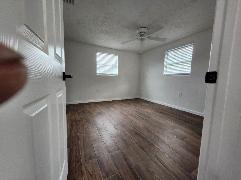 17 S Columbus St - Photo 6 of 20