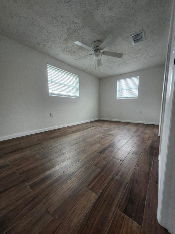 17 S Columbus St - Photo 7 of 20