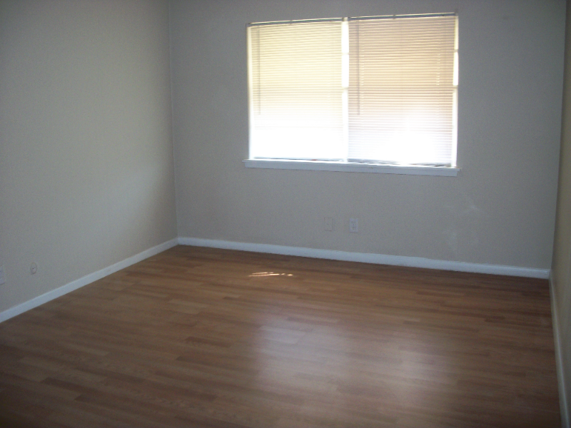 1301 Ne Ric Williamson Memorial Hwy #206 - Photo 2 of 7