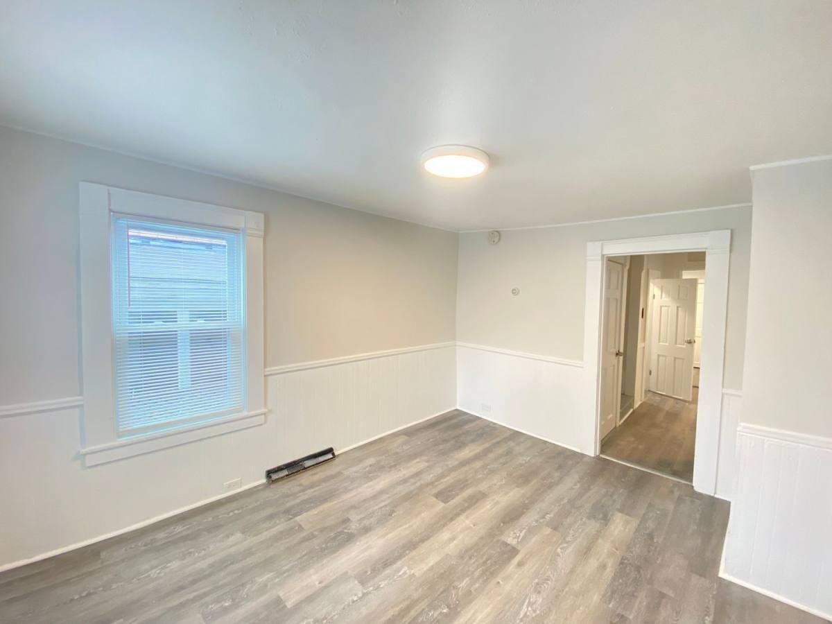 8 Parkinson Ct - Photo 7 of 10