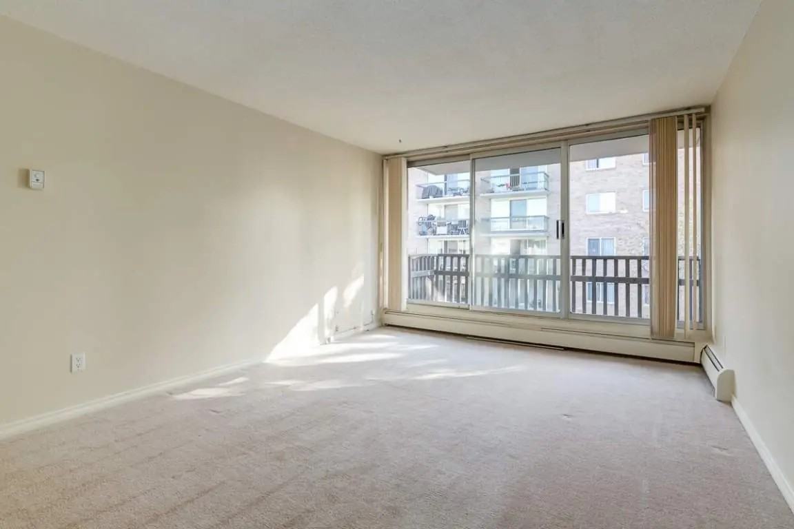 Chinook Gardens - Photo 2 of 18