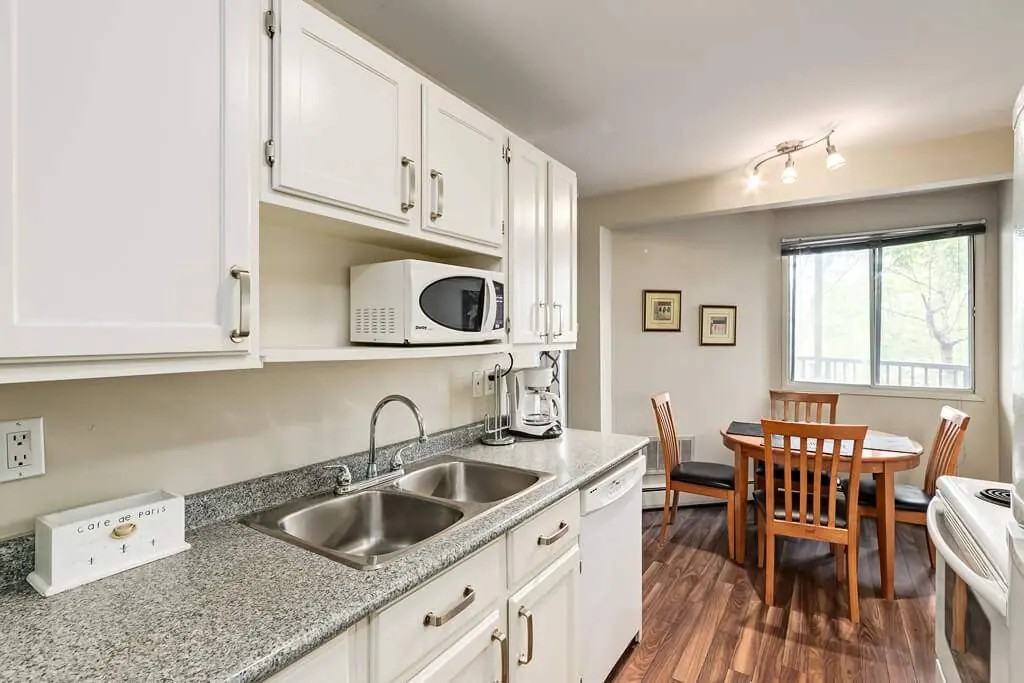 Bankview Vista - Photo 7 of 22