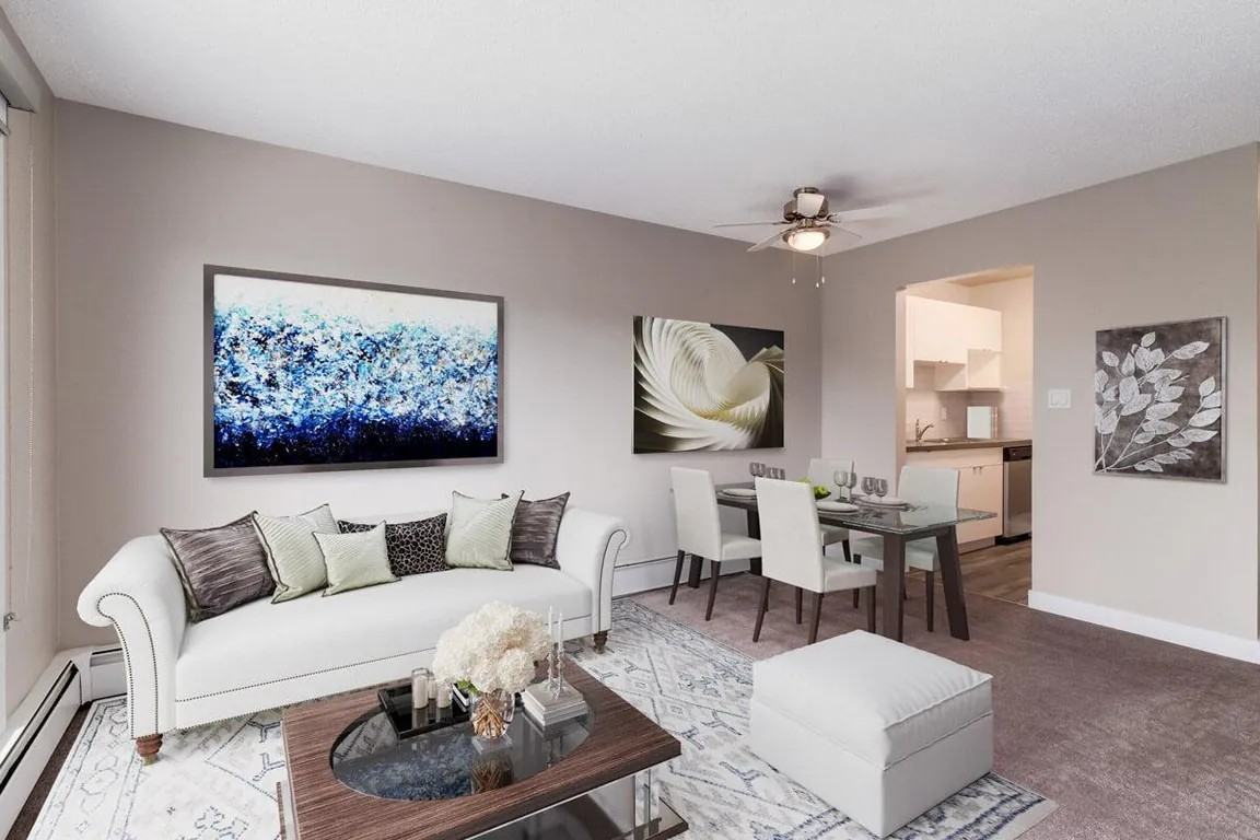 Glengrove Manor - Photo 5 of 32