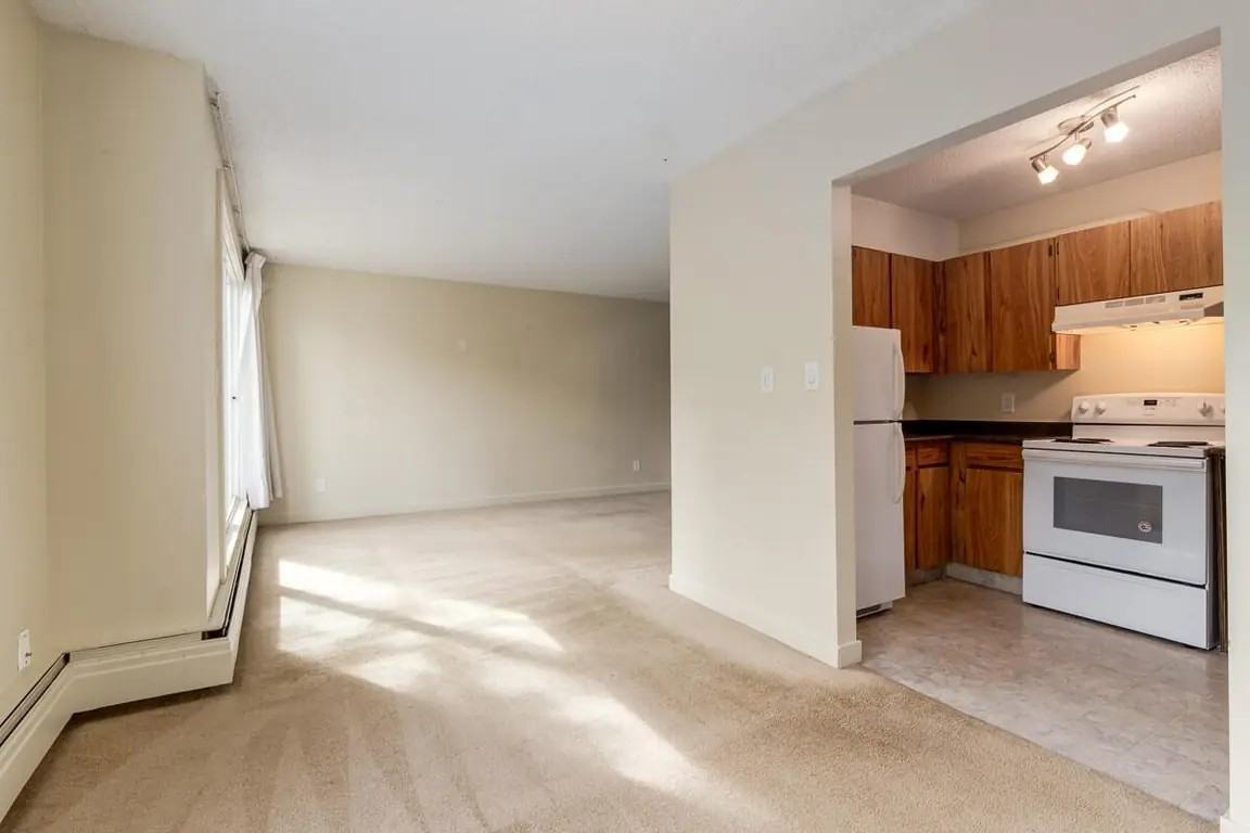 Cedarvilla Apartments - Photo 5 of 15