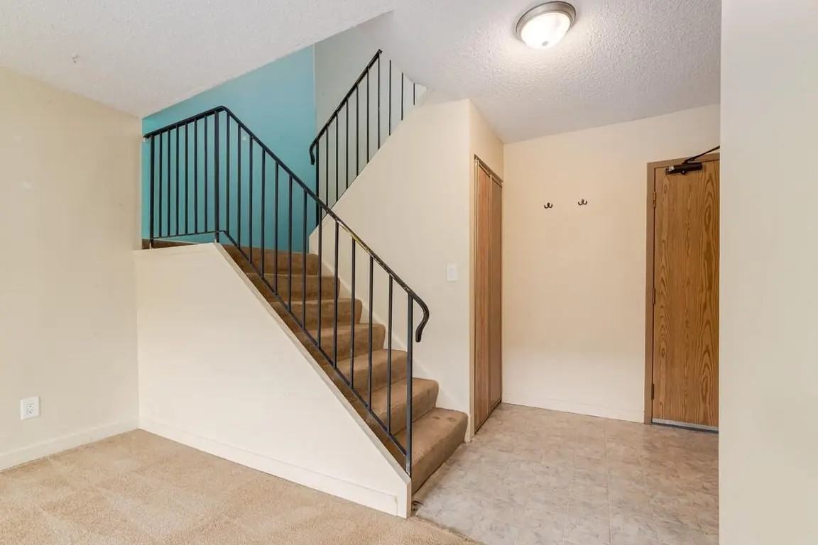 Cedarvilla Apartments - Photo 6 of 15