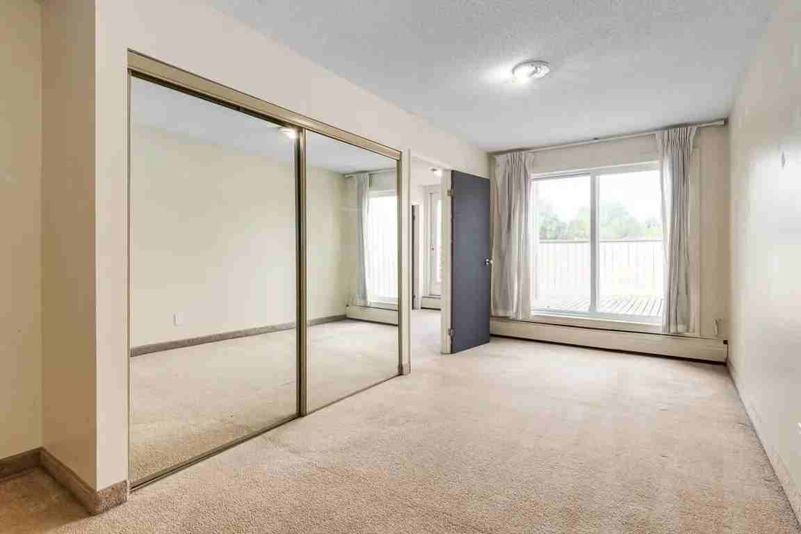 Cedarvilla Apartments - Photo 7 of 15