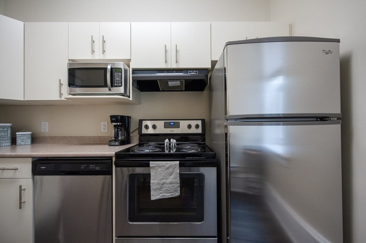 377 Brandon Avenue - Photo 3 of 20