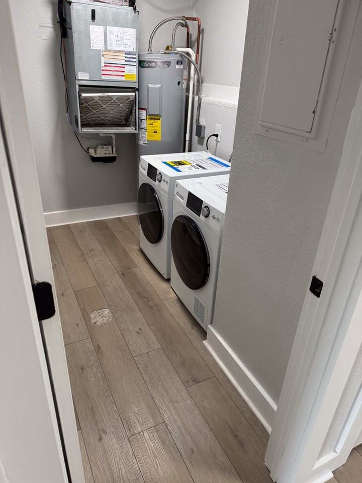 Aden Park Apartments - Photo 4 of 28