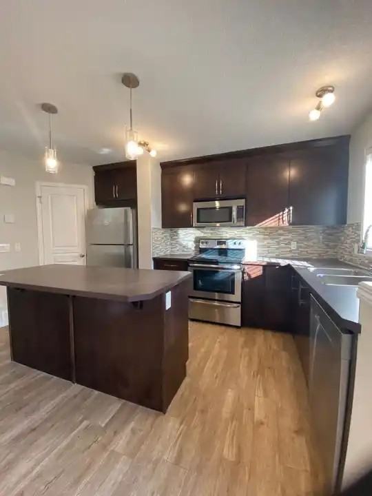 93 Auburn Crest Lane SE - Photo 2 of 13