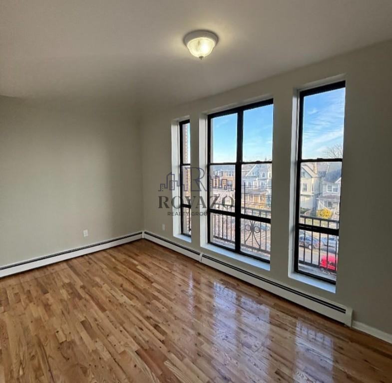 246 Roseville Avenue #3C - Photo 2 of 5